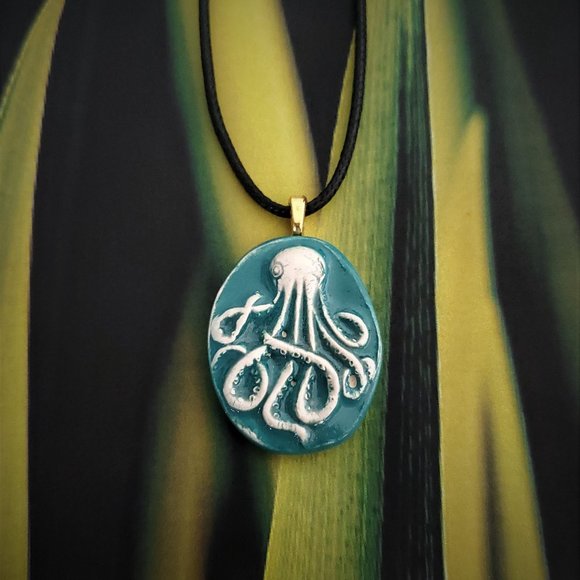 Handmade Ceramic Turquoise Octopus Kraken Pendant Necklace - Picture 13 of 14